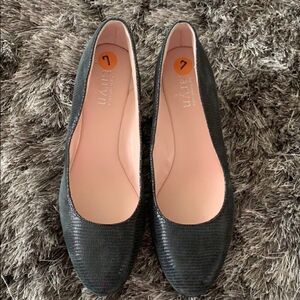 𝅺TARYN by Taryn Rose Metallic Wedge Shoes Slide Ons